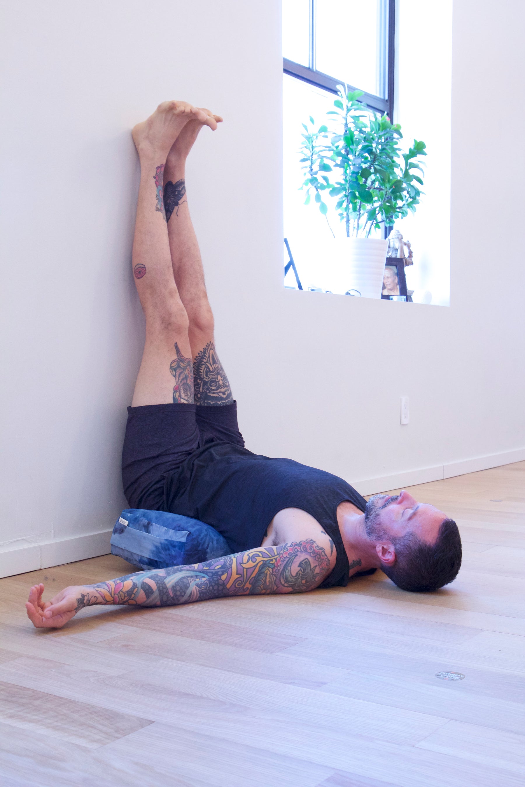 A GOOD GUIDE TO RESTORATIVE YOGA AT HOME – Samyoga