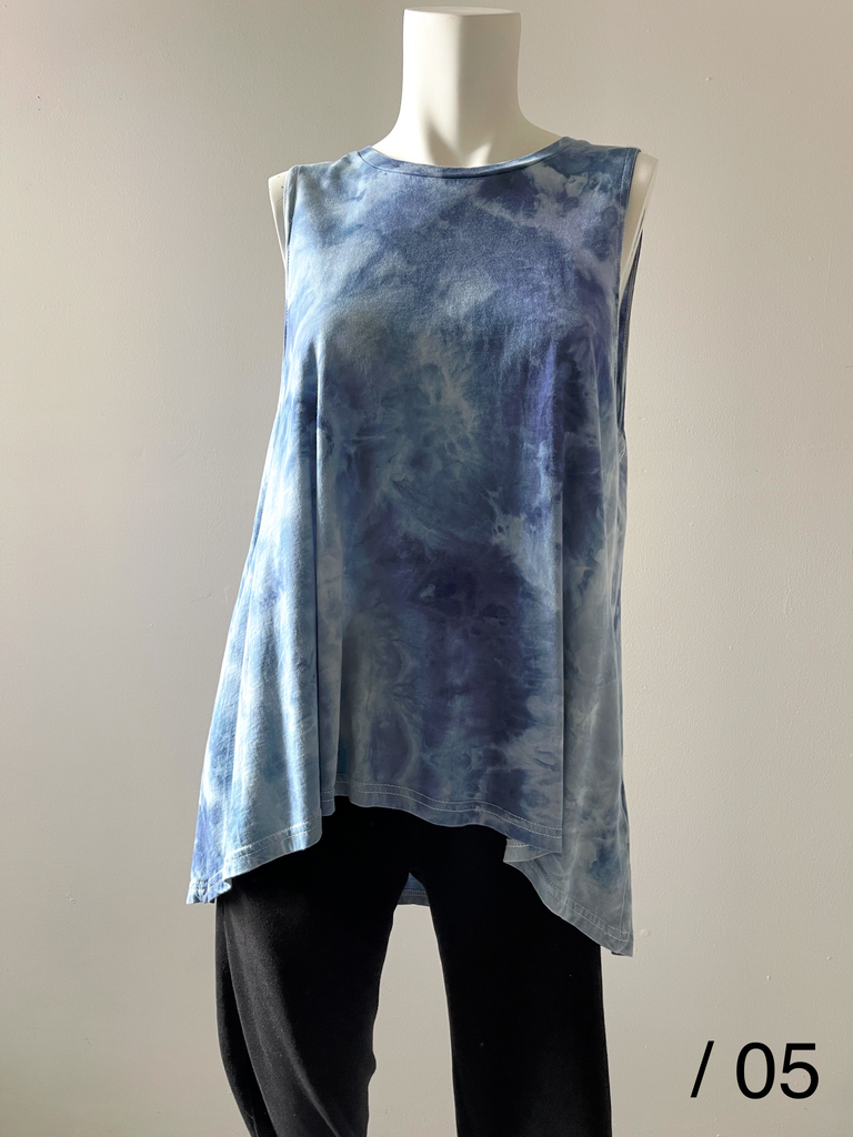 Hand Dyed Flow Tank