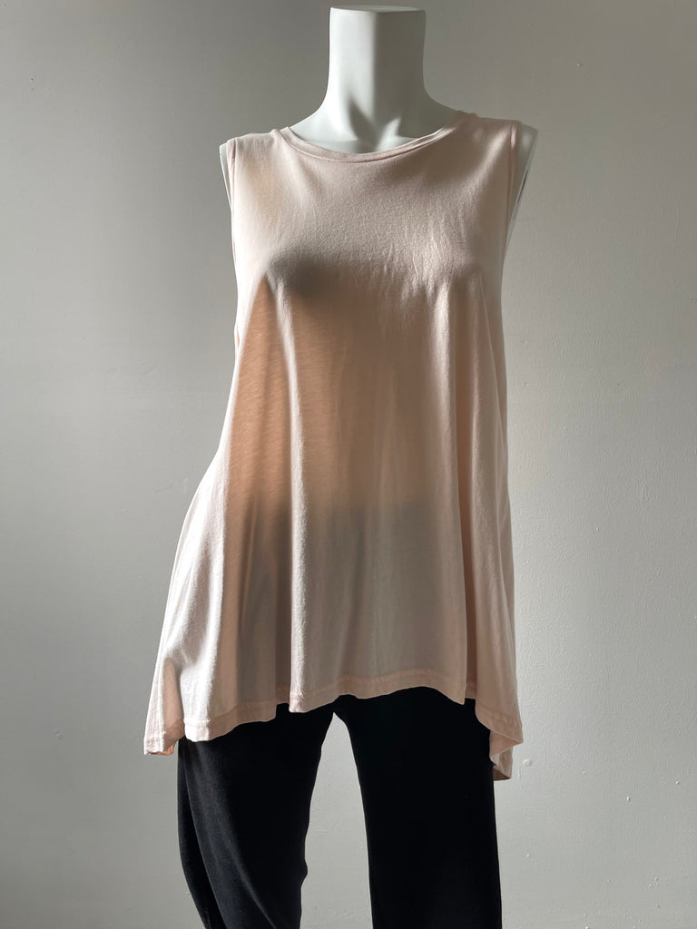 Hand Dyed Flow Tank